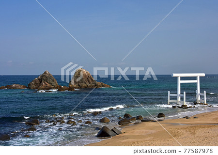 Fukuoka Prefecture Itoshima Sakurai Futamigaura Meotoiwa Fukuoka Prefecture Itoshima Sakurai Futamigaura Meotoiwa 77587978