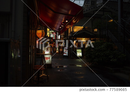 Osaka Sonezaki ・ After the rain, a restaurant area at dusk Osaka Sonezaki ・ After the rain, a restaurant area at dusk 77589085