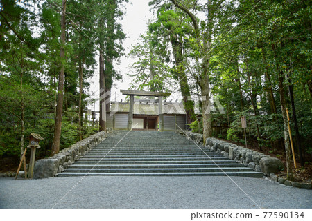 伊勢神宮的神秘景色 伊勢神宮的神秘景色 77590134