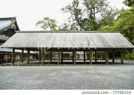 Mysterious scenery of Ise Jingu 77590150