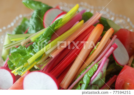 Swiss chard salad 77594251
