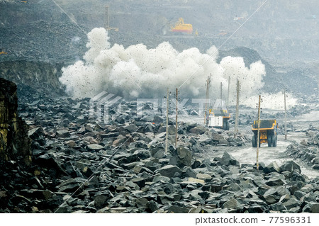 Production Mining of granite stone by quarrying machines in Mikashevichi Production Mining of granite stone by quarrying machines in Mikashevichi 77596331