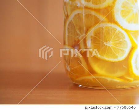 Honey lemon 77596540