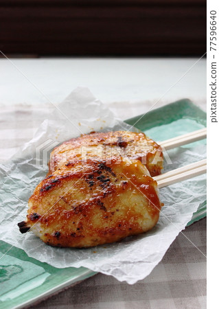 Gojira Mochi Gojira Mochi 77596640