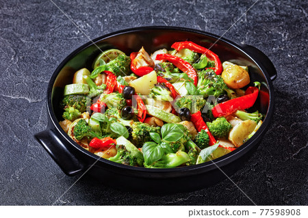 Vegetable and chicken bake, top view, close-up Vegetable and chicken bake, top view, close-up 77598908