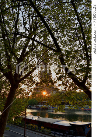 Early morning view from the river Seine, Paris, taken April 24, 2021 77600128