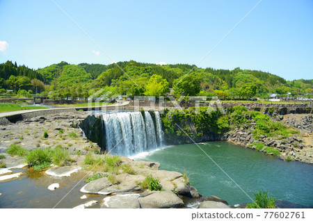 Ogata Falls Ogata Falls 77602761