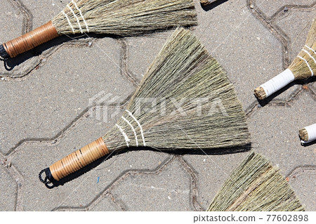 broom broom 77602898