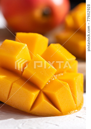 芒果 陽光 水果 台灣 Taiwan fruit mango マンゴー 芒果 陽光 水果 台灣 Taiwan fruit mango マンゴー 77602928