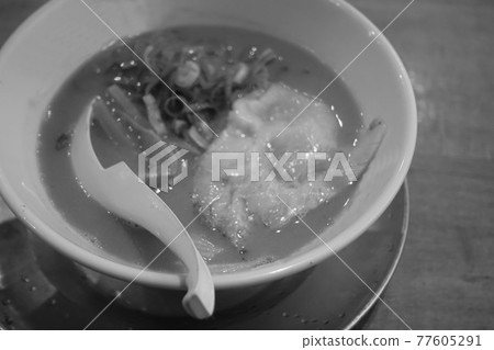 ramen  77605291