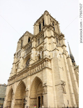 Notre Dame #2 77607437