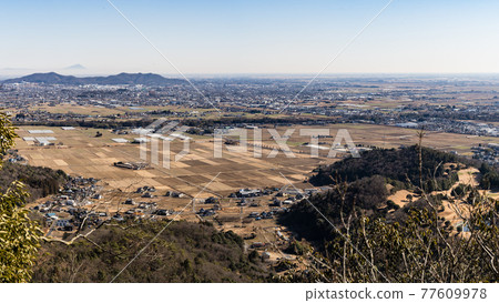 櫪木縣足利市櫪木100名山，從展望台眺望，冬季櫪木縣足利市 77609978