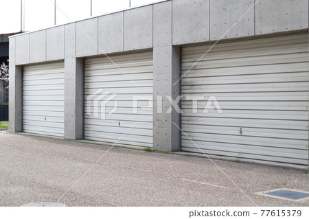 內置車庫 內置車庫 77615379