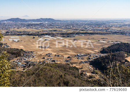 100 Famous Mountains of Tochigi, Large and Small Mountains, View from the Observatory, Ashikaga City, Tochigi Prefecture, Winter 77619080