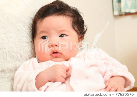 Red Chiyan, baby 77620570