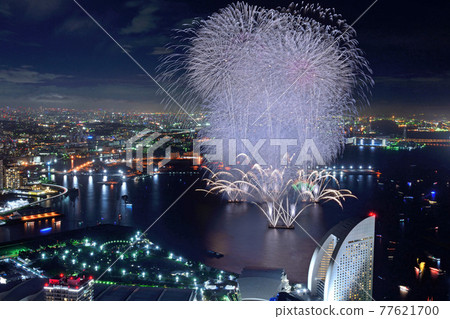 Minato Mirai Smart Festival seen from Yokohama Landmark Tower Minato Mirai Smart Festival seen from Yokohama Landmark Tower 77621700