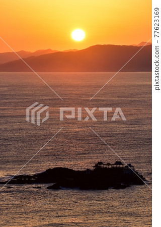 位於日和山海岸的朝日 位於日和山海岸的朝日 77623169
