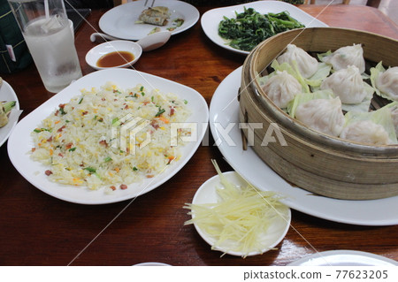 Popular tourist destination Thai gourmet Pad Thai / changbeer / Mango Shake / Larb / Tom Yum Kung Popular tourist destination Thai gourmet Pad Thai / changbeer / Mango Shake / Larb / Tom Yum Kung 77623205