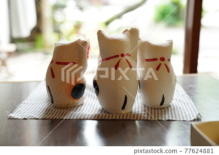 招財貓後視圖（三） 77624881