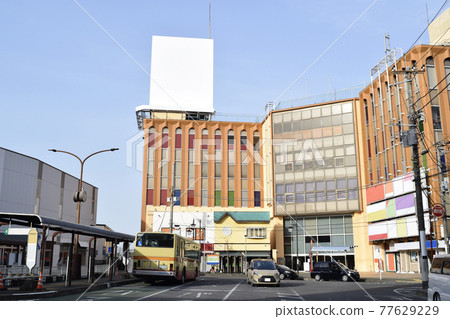 Cityscape of the south exit of Isehara Station, Kanagawa Prefecture Cityscape of the south exit of Isehara Station, Kanagawa Prefecture 77629229
