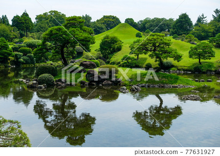 Suizenji Park, also known as Suizenji Jojuen (Chuo-ku, Kumamoto City, Kumamoto Prefecture) 77631927