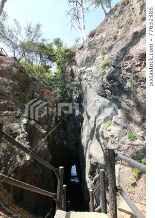 氣仙沼大島、龍舞崎乙姬洞窟 77632388