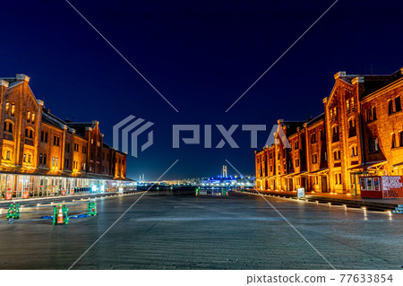 [Cityscape of Kanagawa] Night view of Yokohama Minatomirai Red Brick Warehouse 77633854