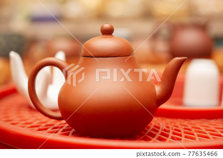 Taiwanese tea brewed by the owner at a teahouse in Taipei 77635466