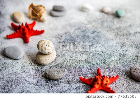 Summer time card concept 77635503