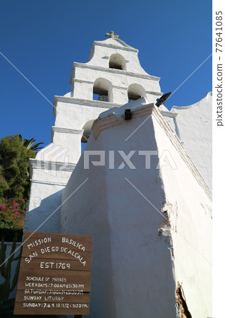 Cretaceous church in California Cretaceous church in California 77641085