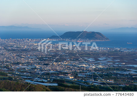Mt. Hakodate seen from Shirotai Ranch Observation Deck 77643480