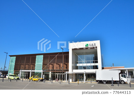 Akita JR Ou Line Yokote Station 77644313