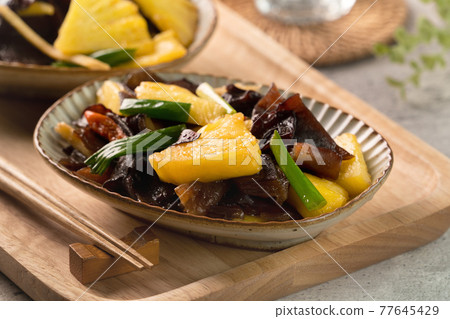 Pineapple wood ear black fungus Pineapple wood ear black fungus 77645429