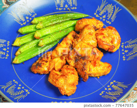 Tandoori chicken 77647035