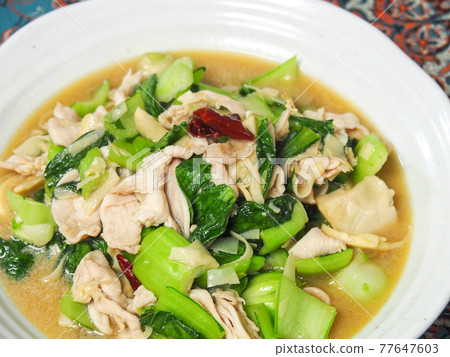Chinese stir-fried chicken and bok choy Chinese stir-fried chicken and bok choy 77647603
