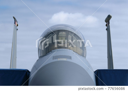 F15 cockpit front canopy two vertical stabilizers F15 cockpit front canopy two vertical stabilizers 77656086