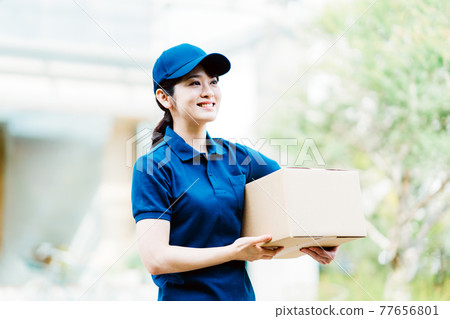 Business staff Business staff 77656801