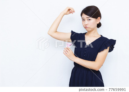 30 多歲的女性脫毛廢頭髮處理 77659991