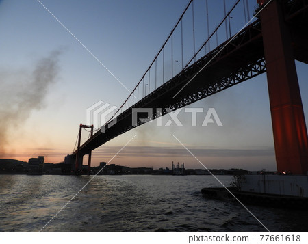 Wakato Ohashi seen at dusk Wakato Ohashi seen at dusk 77661618