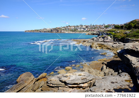 Bondi to Coogee Coastal Walk, Sydney's most beautiful coastline walkway Bondi to Coogee Coastal Walk, Sydney's most beautiful coastline walkway 77661922