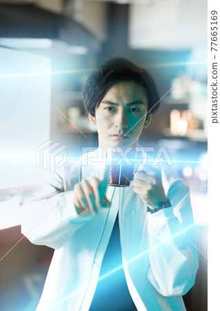 男性肖像』 77665169