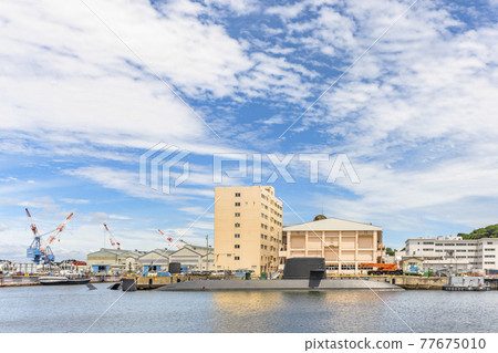 [神奈川 / 橫須賀] 海上自衛隊潛艇 Takashio 和美國海軍英勇級拖船 Puyallup 77675010
