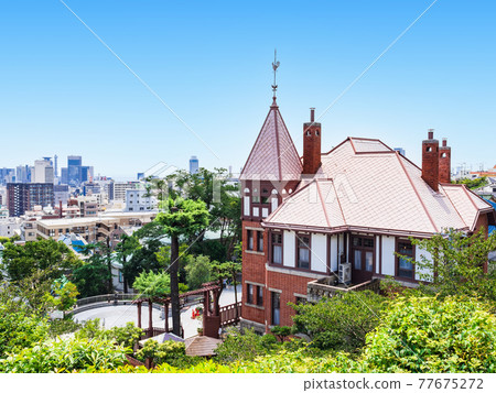 House of the weatherfucker and the streets of Kobe 77675272