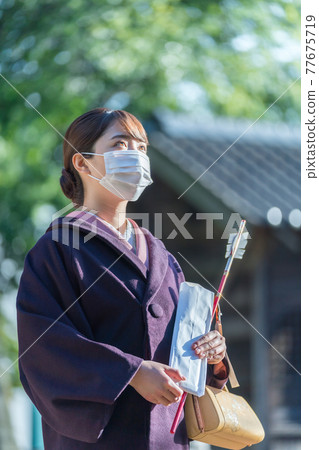 第一次戴口罩 77675719