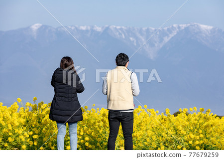 Moriyama City, Shiga Prefecture Daiichi Nagisa Park Couple 77679259