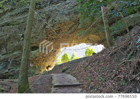 【上敷見熊野座神社（Kamishikimi）】熊本縣阿蘇區高盛町上敷見 77696550