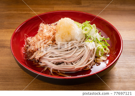 冷磨碎的蕎麥麵 冷磨碎的蕎麥麵 77697121