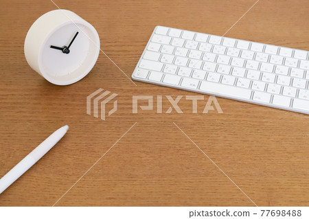 鍵盤和時鐘 鍵盤和時鐘 77698488