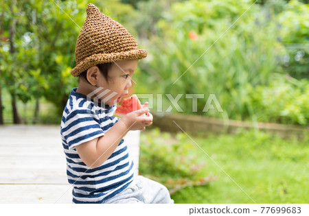 Children's summer vacation Children's summer vacation 77699683