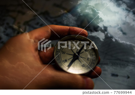 map, compass, compasses 77699944